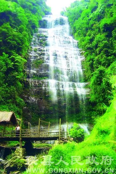 景点位于珙县上罗镇新联村,是集秀,险,奇,幽,雅于一体的自然生态旅游