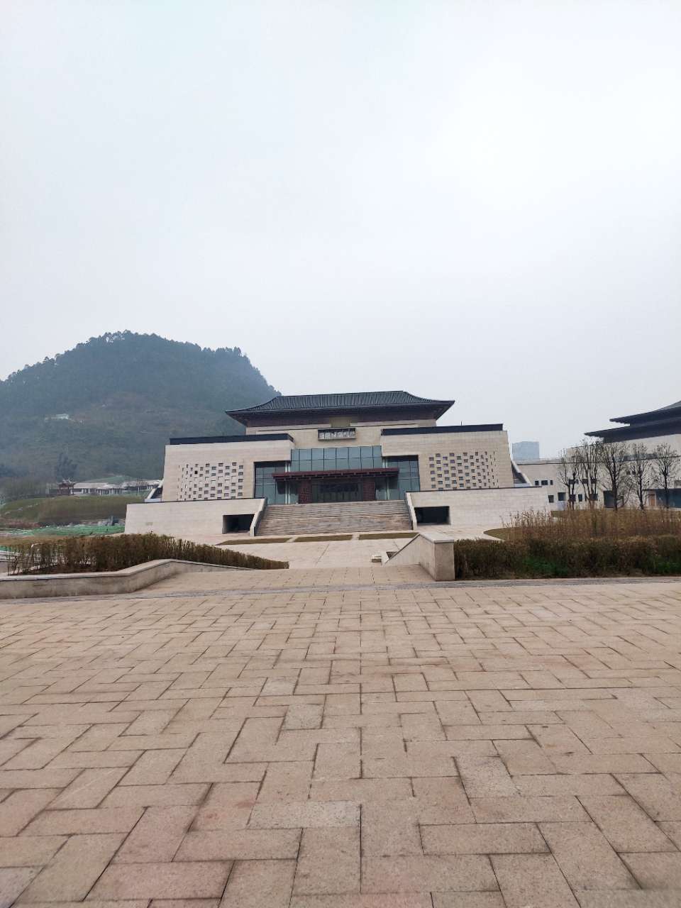 我去逛了逛宜宾博物馆,很不错.